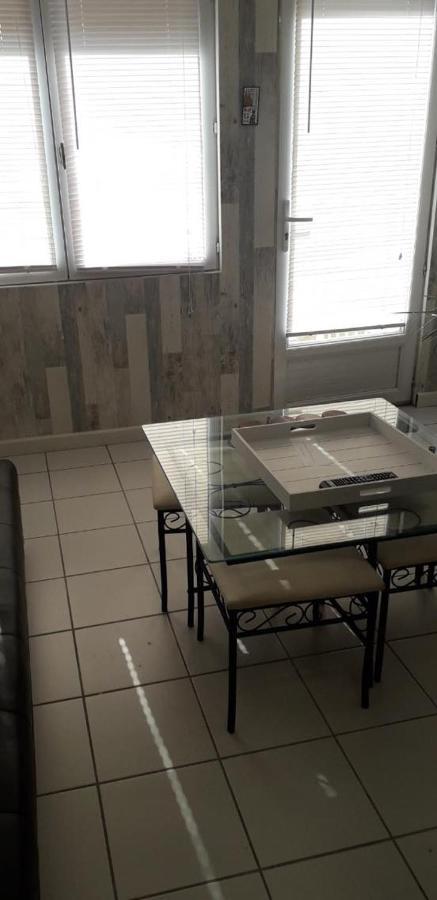Appartement T2 Au Port De Canet-En-Roussillon - Proche De La Plage Et De L'Aquarium Oniria Exterior foto